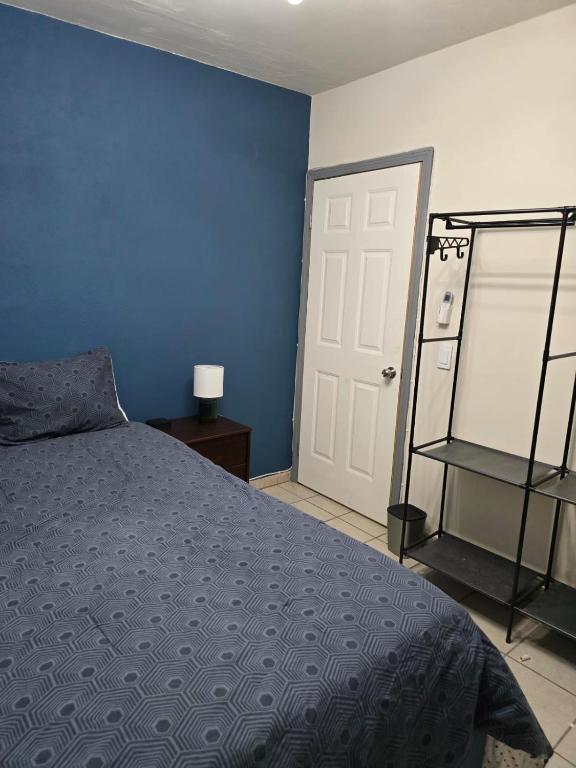 Blue House - Sleeps 5 - Near Hermosa Beach photo