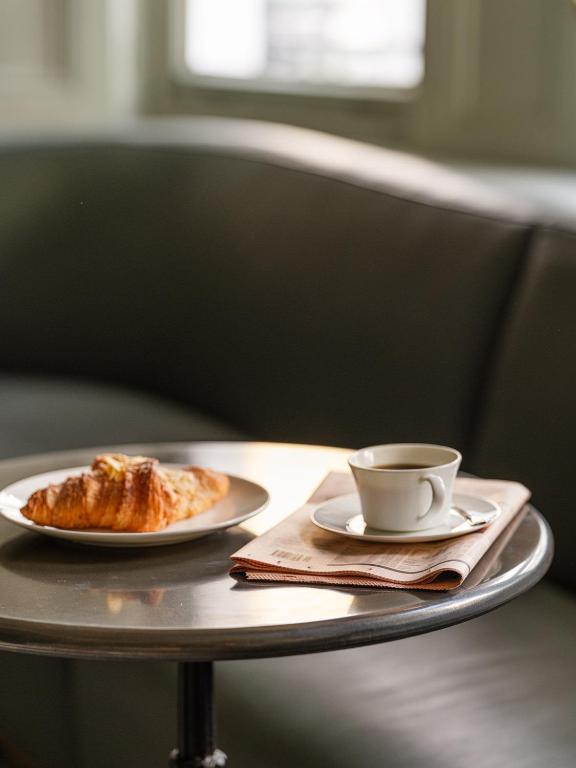 Miiro Templeton Garden - Resim 18