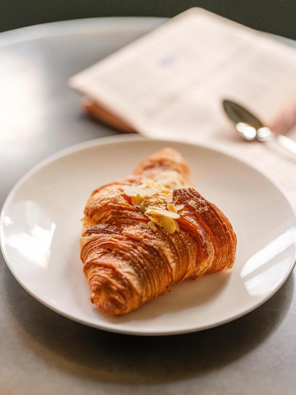 Miiro Templeton Garden - Resim 35