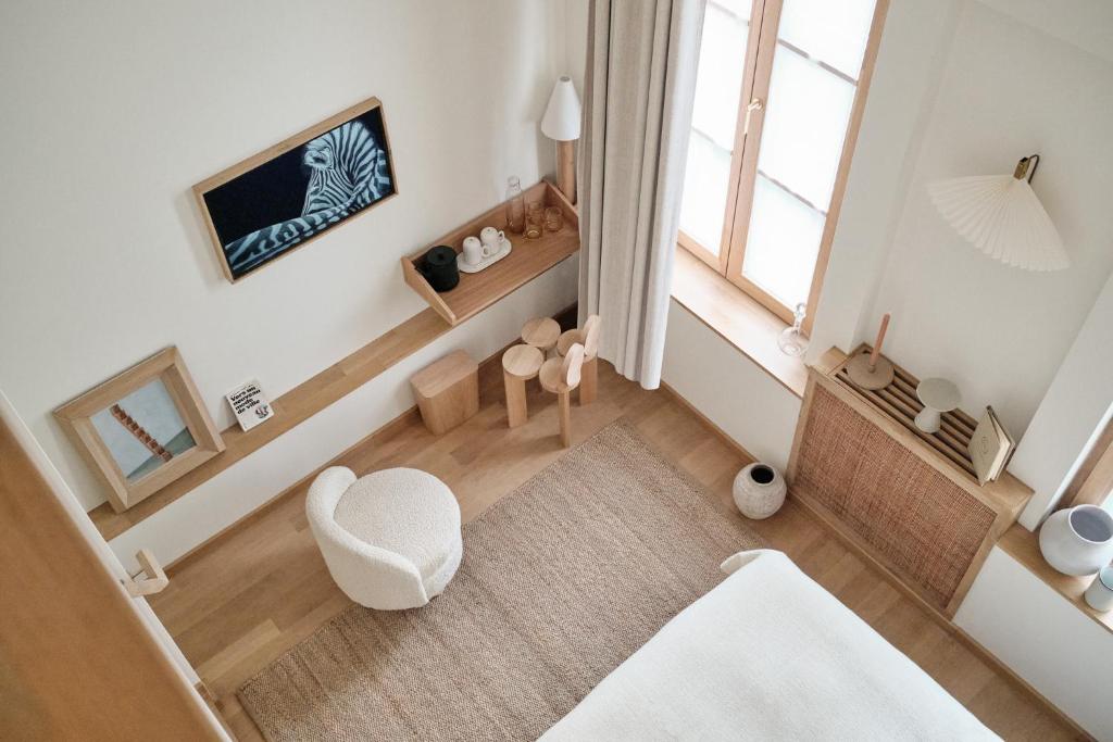 Elysée Montmartre Hotel - 17