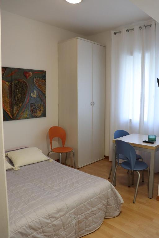 Postel nebo postele na pokoji v ubytování Monika Holiday 301 Forest in the lake