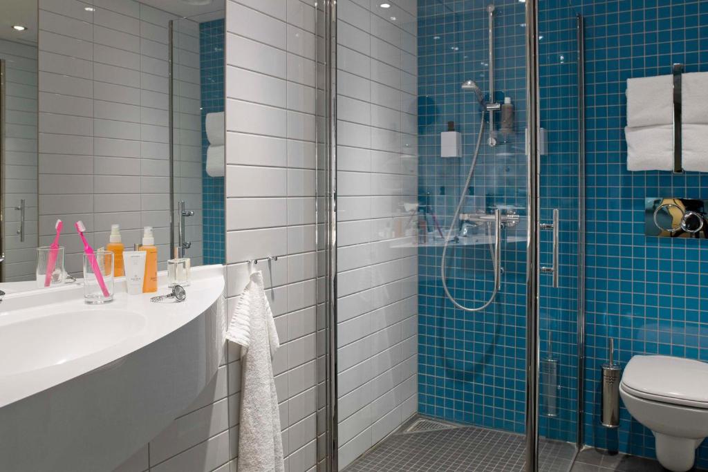 Koupelna v ubytování Scandic Ishavshotel