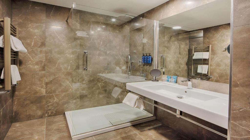 Radisson Blu Plaza Hotel Ljubljana - Resim 25