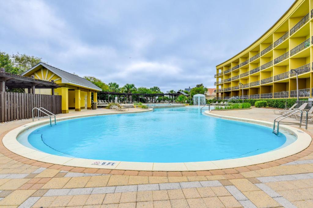 Cozy Miramar Beach Condo with Pools and Beach Access!, Destin (updated ...
