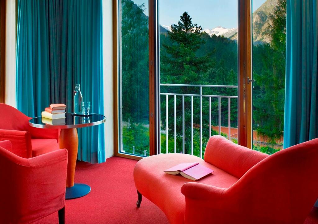 Posezení v ubytování Hotel Saratz Pontresina Mountain Resort & Spa