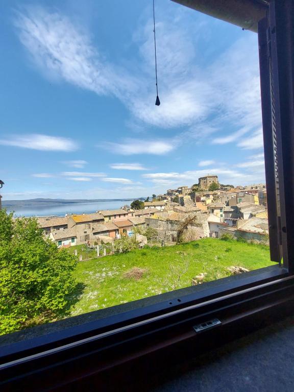 LakeView Loft - by BorgoLago - One-Bedroom Apartment