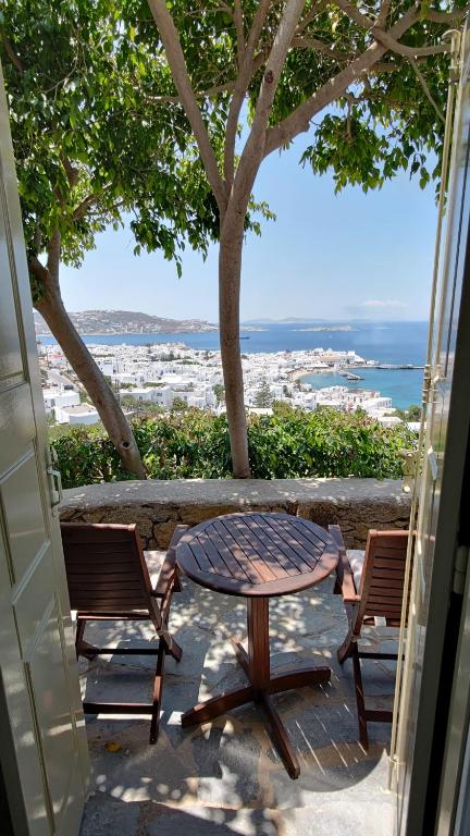 La Veranda of Mykonos Traditional Guesthouse - 17