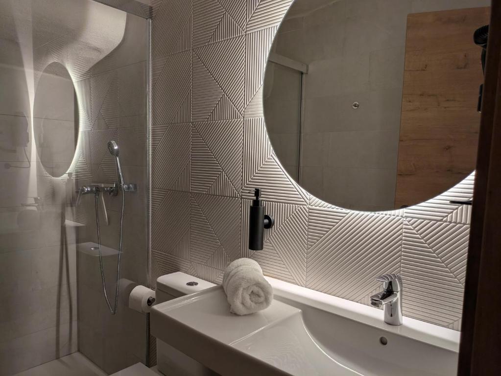 Un baño de Kalea Elysivm