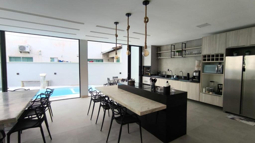 Η κουζίνα ή μικρή κουζίνα στο Casa em Barreirinhas Lençóis Maranhenses