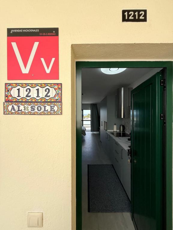 Certifikát, hodnocení, plakát nebo jiný dokument vystavený v ubytování Al Sole Studios residence Playa Roca