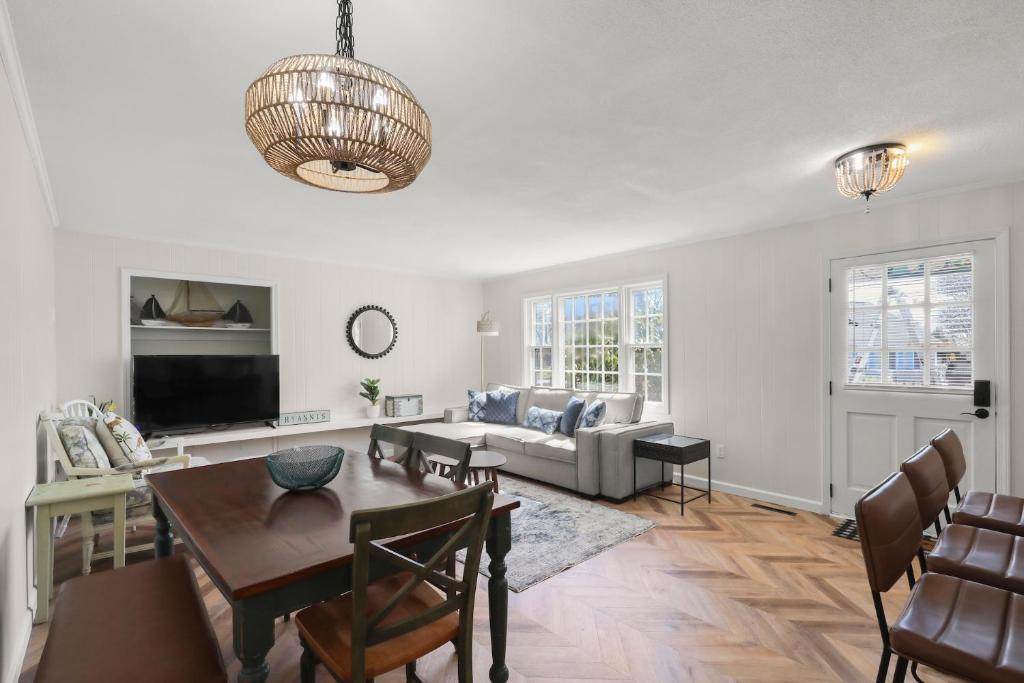 The Cottages at Captain Gosnold Village - Three-Bedroom Holiday Home