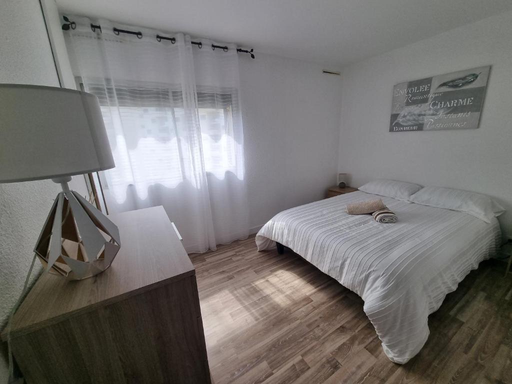 Front de mer, WIFI, Netflix, joli appartement 4 couchages, secteur Lydia Grande plage