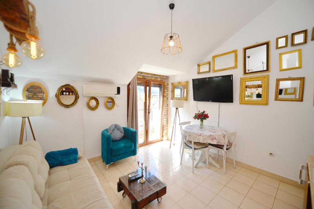 Stylish apartment 22休息區