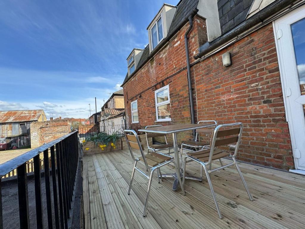 Rustic Elegance Town Centre Flat 6