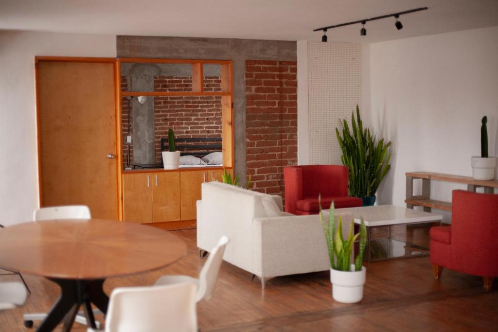 Posezení v ubytování Coyote Lofts-Estacion Federal
