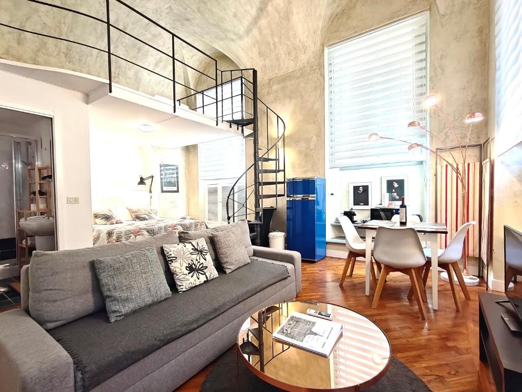 Chic Mamma Deluxe Loft Suite