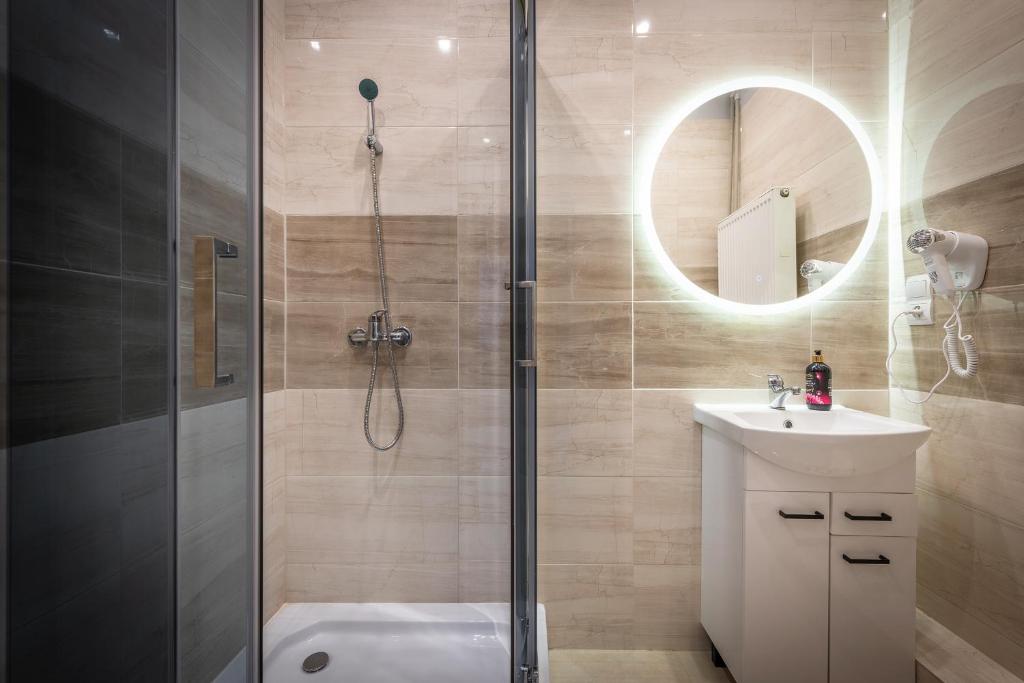 70s Business Room - Resim 6