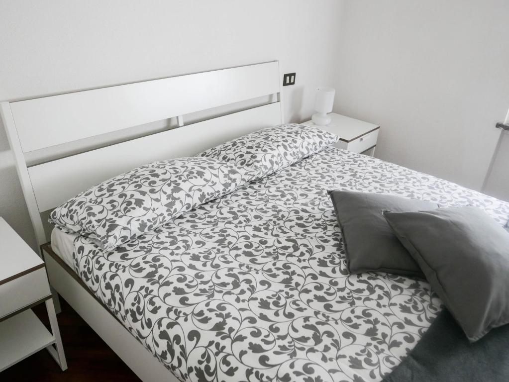 Postel nebo postele na pokoji v ubytování Guesthouse Flora