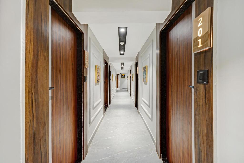 Fotografie z fotogalerie ubytování Hotel Royal Stay, Pakwan Sg Highway v destinaci Ahmadábád