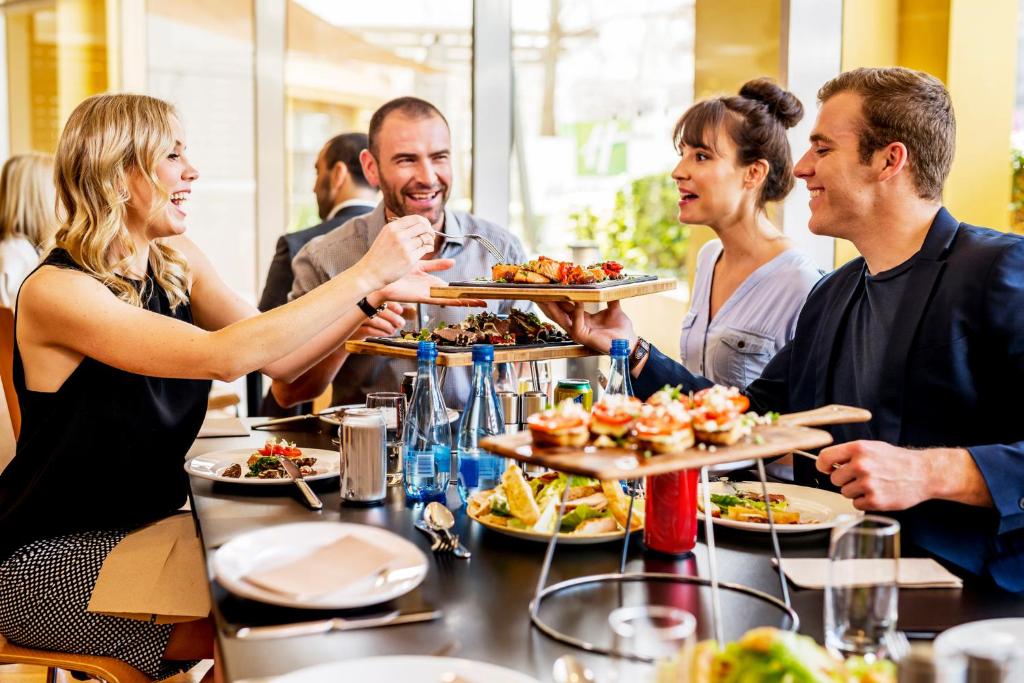 Holiday Inn Sydney Potts Point - Resim 45