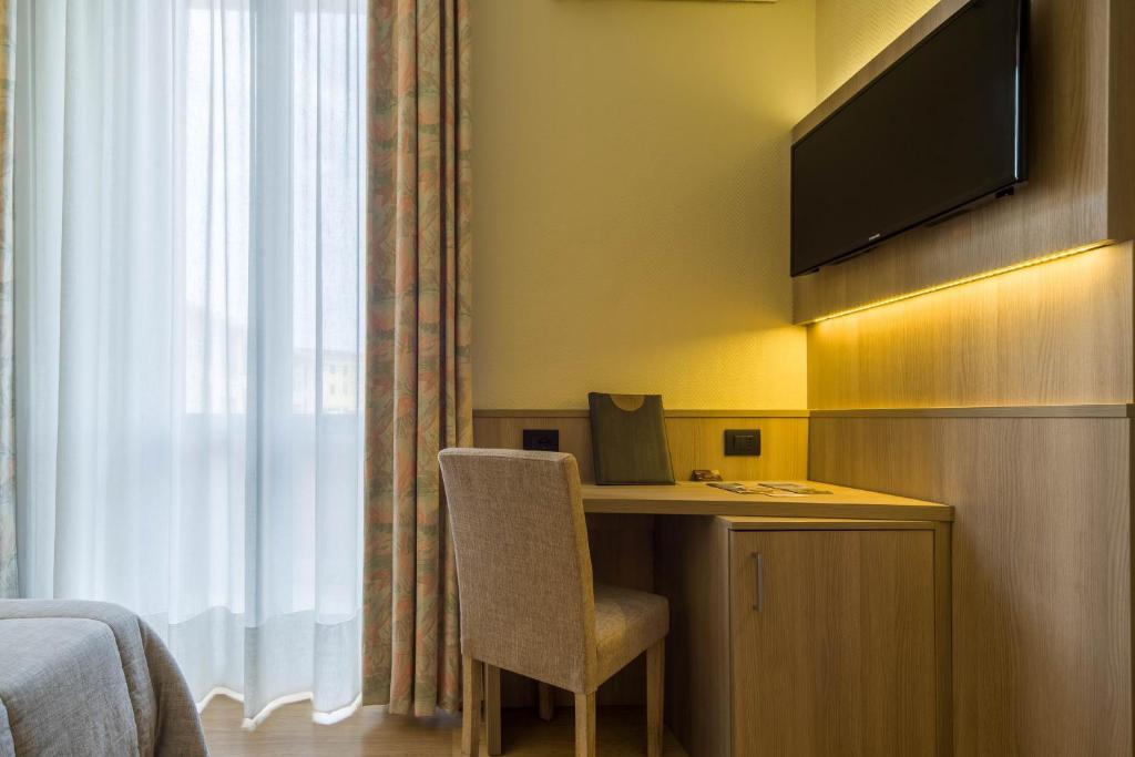 Hotel Est Piombino - Double Room