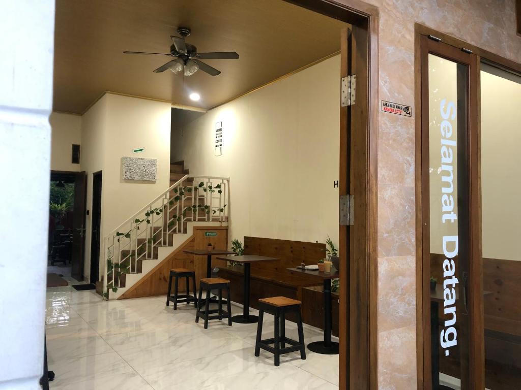 Posezení v ubytování Gokopi House