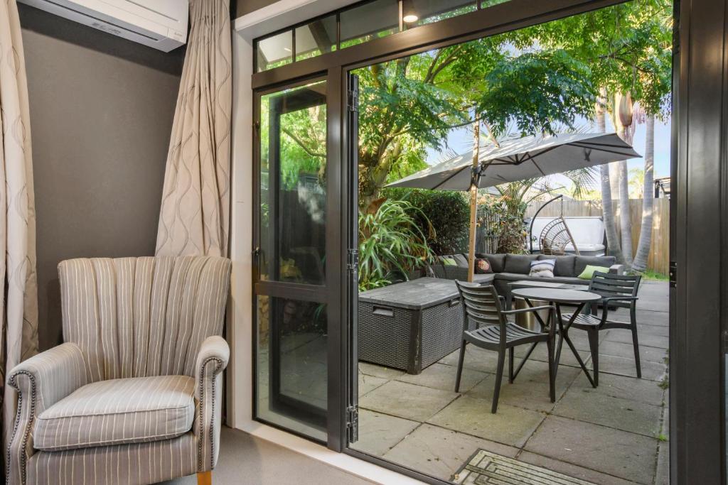 Palm Paradise with Spa - Resim 24