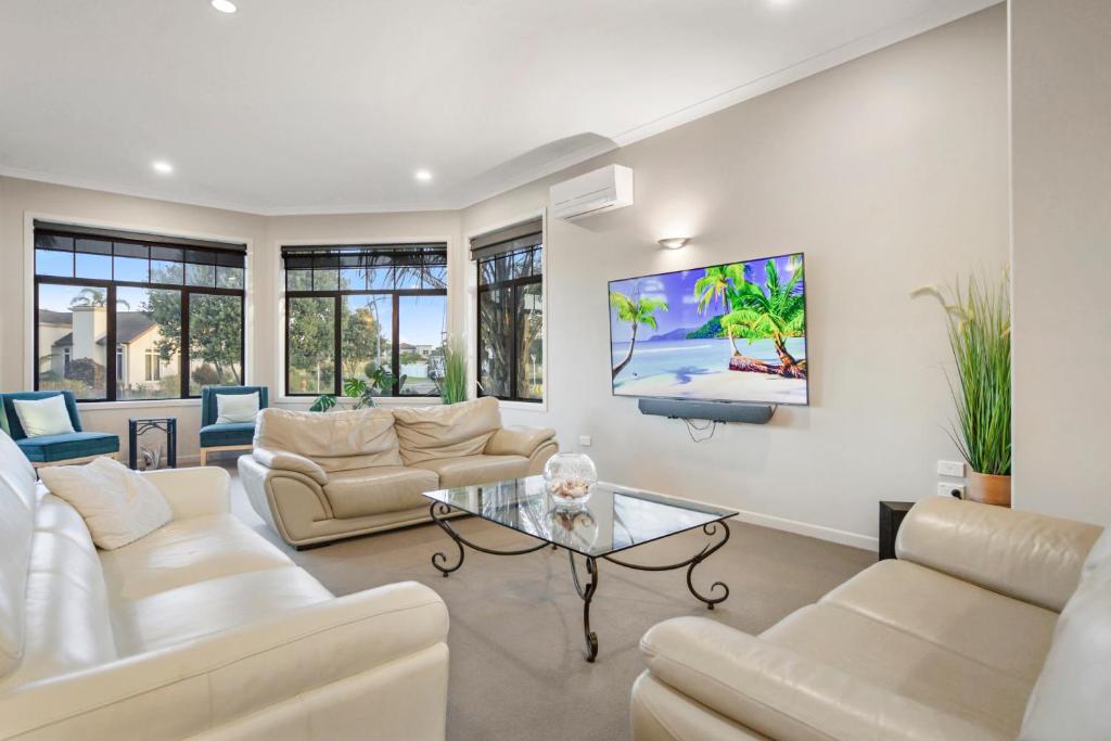 Palm Paradise with Spa - Resim 6