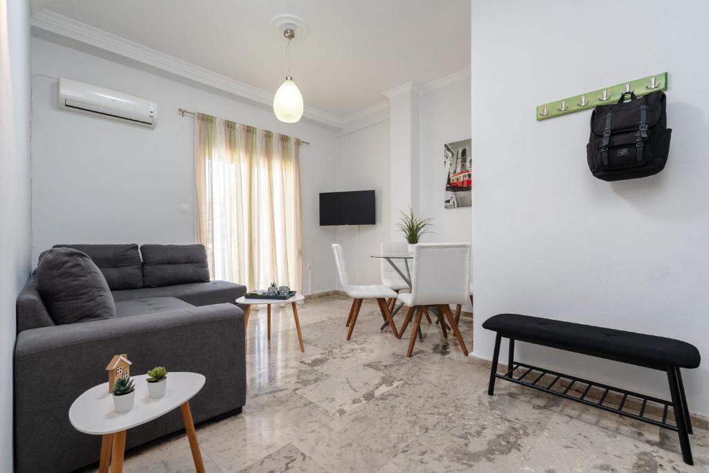 Cozy 1 BR Apt in Koukaki
