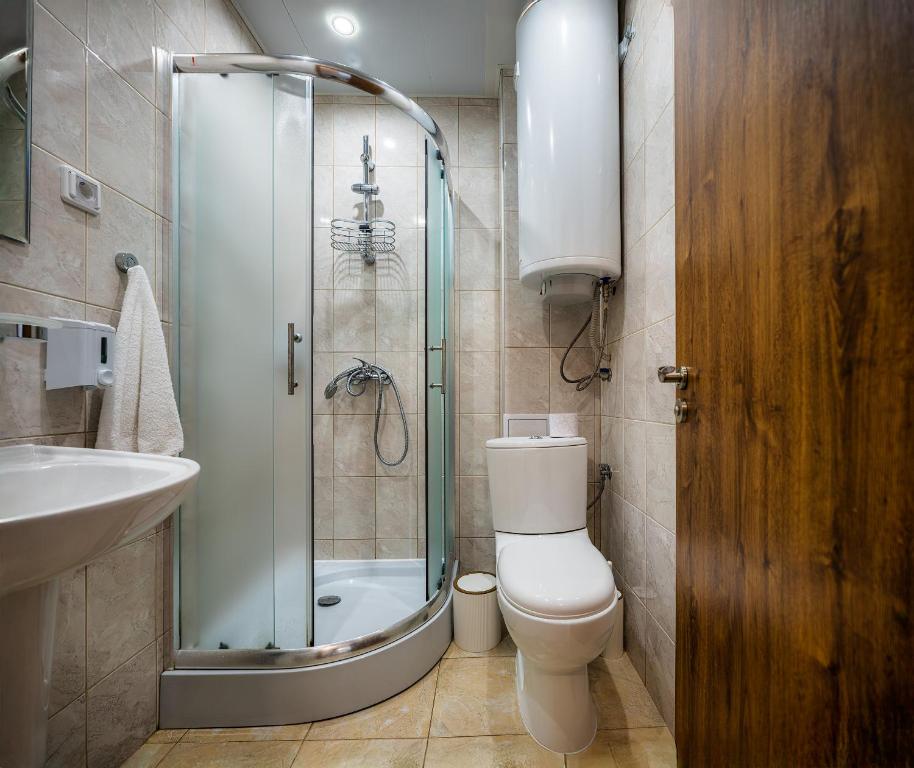 Φωτογραφία από το άλμπουμ του Studio Wave 35 σε Shkorpilovtsi