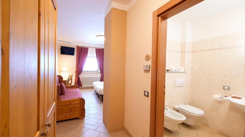 Koupelna v ubytování Albergo Ristoro Sitten - 2300 mt