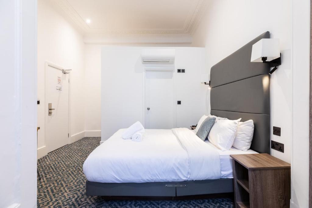 The Chapter Hotels - The J Hyde Park - Resim 23