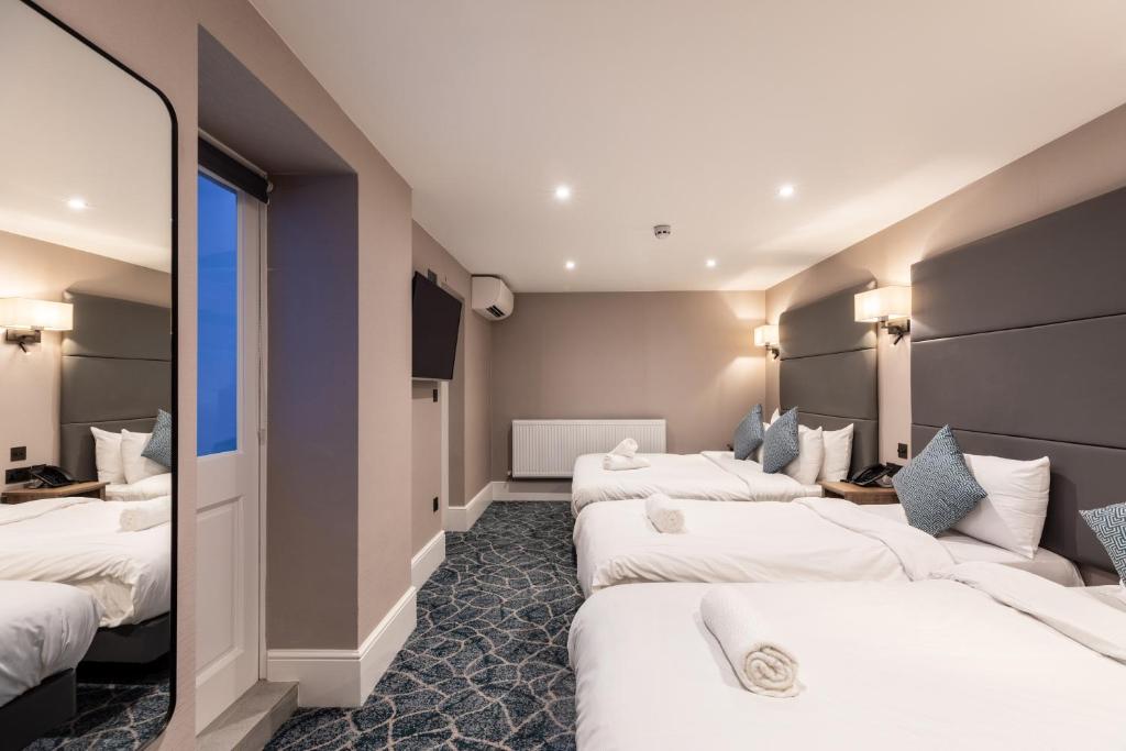 The Chapter Hotels - The J Hyde Park - Resim 35