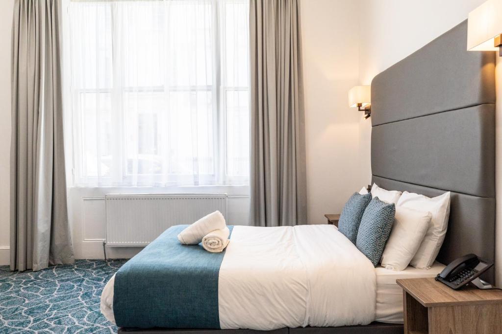 The Chapter Hotels - The J Hyde Park - Resim 16