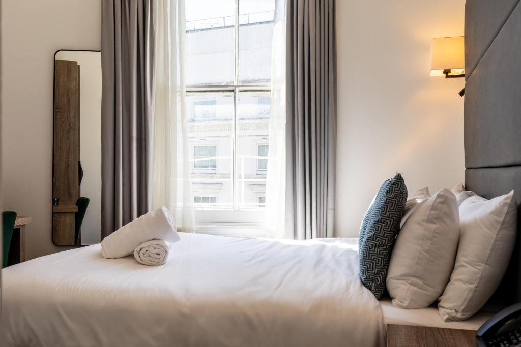 The Chapter Hotels - The J Hyde Park - Resim 27