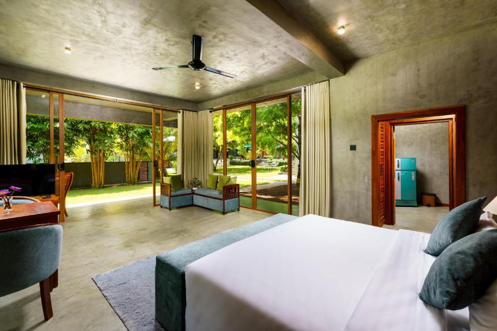 Villa Rumassala Luxury Chalets Unawatuna - 1