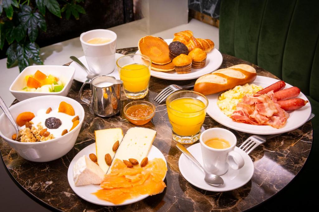 Hôtel Aston Paris - Resim 35