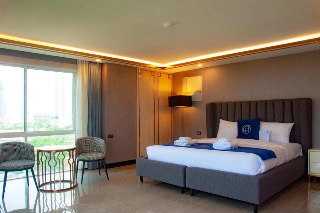 HT9 Hotel - Presidential Suite