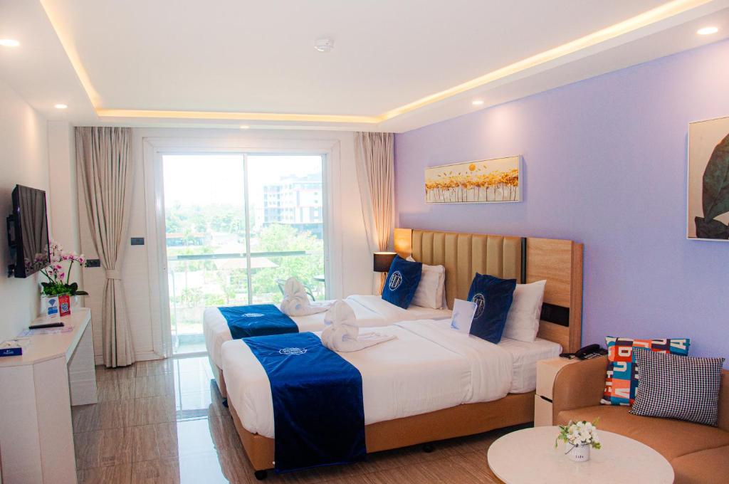 HT9 Hotel - Deluxe Double Or Twin Room