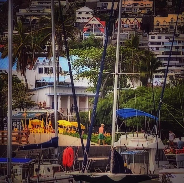 Foto sihtkohas Saint-Gilles les Bains asuva majutusasutuse Appartement vue mer Saint-Gilles 80 m² calme et confortable galeriist