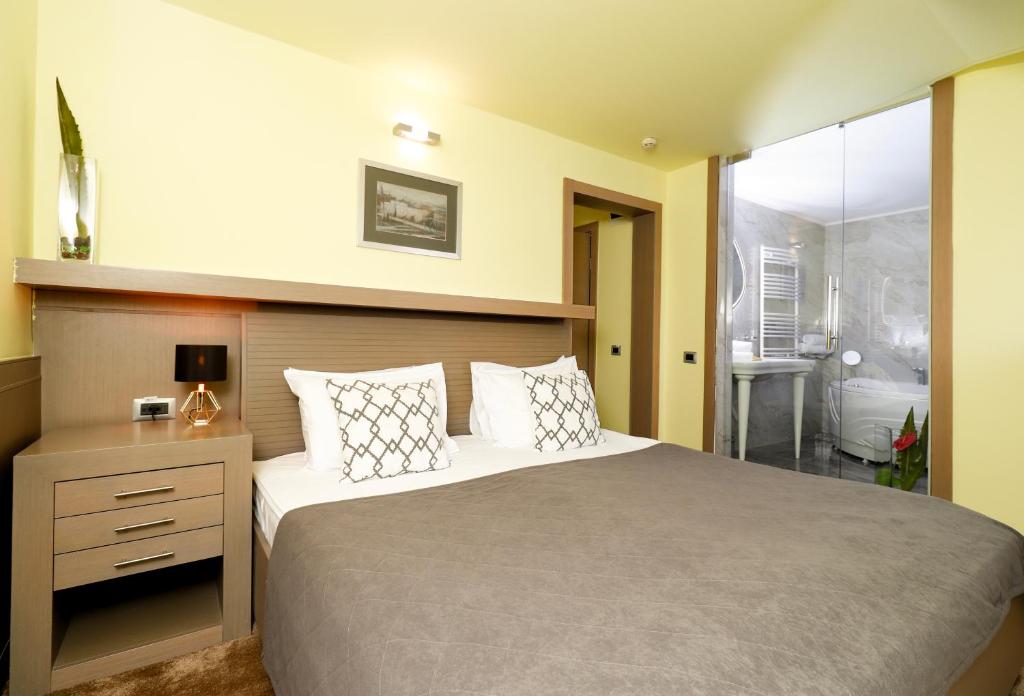 Garni Hotel Leopold I - Resim 39