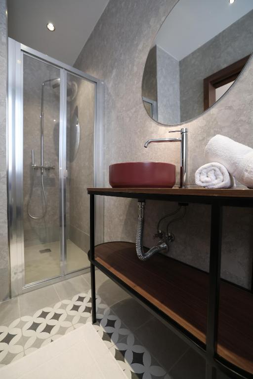 Bonaci Boutique - 10