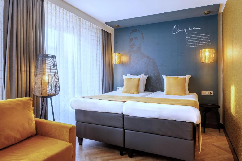 Een bed of bedden in een kamer bij Hotel Die Port van Cleve