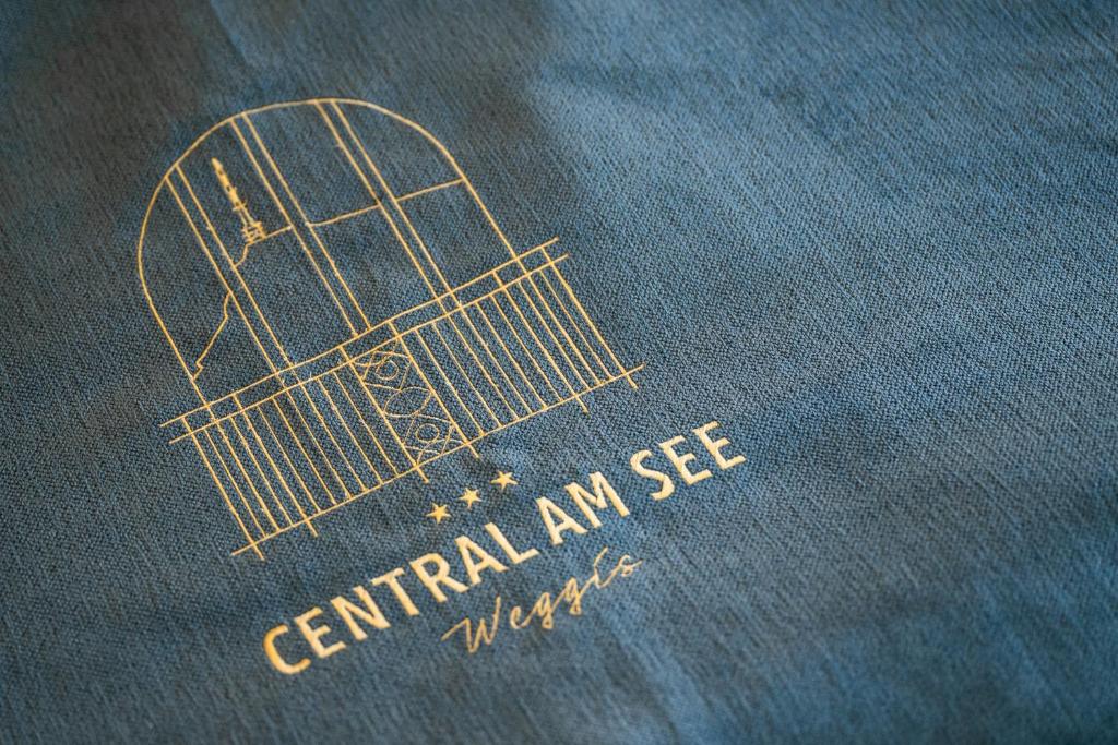Certifikát, hodnocení, plakát nebo jiný dokument vystavený v ubytování Hotel Central am See
