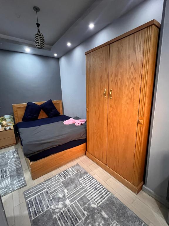 Postel nebo postele na pokoji v ubytování Pyramids INN