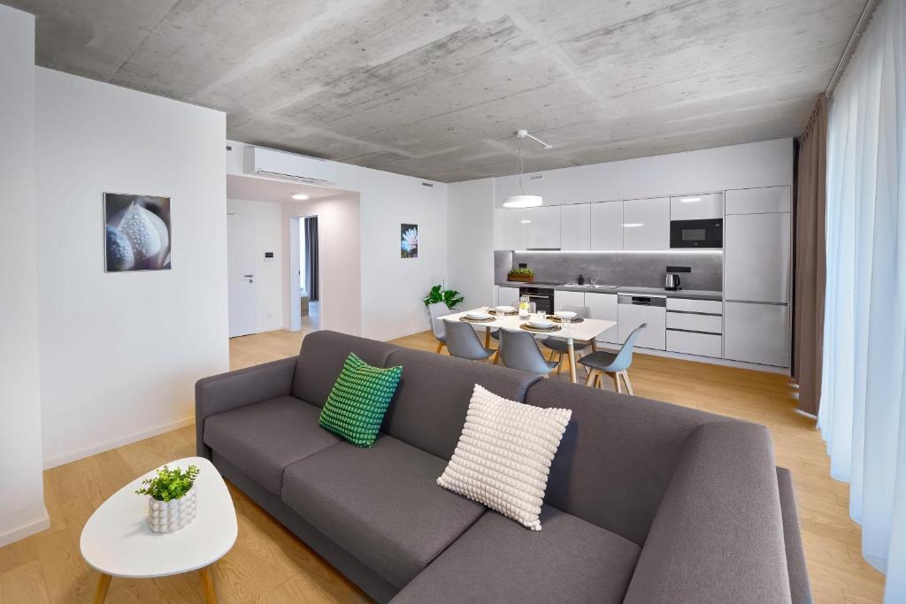 DownTown Suites Andel - Resim 10