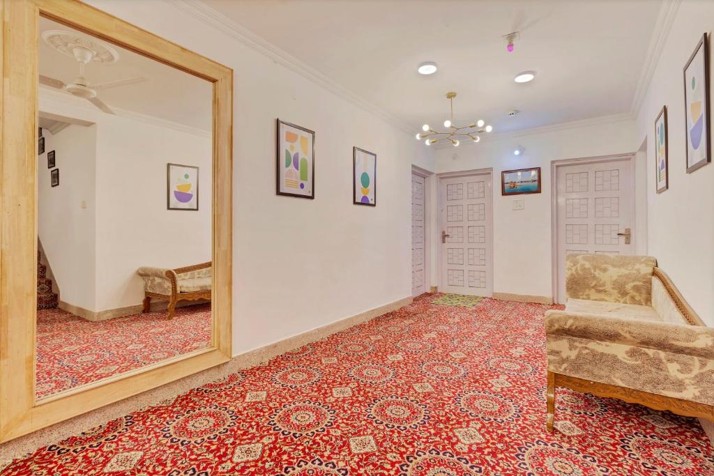 Posezení v ubytování Treebo Vitasta Villa, Srinagar
