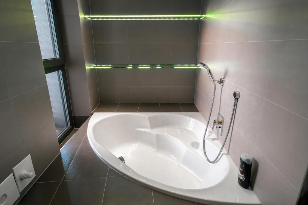 Koupelna v ubytování Hotel Plzeň