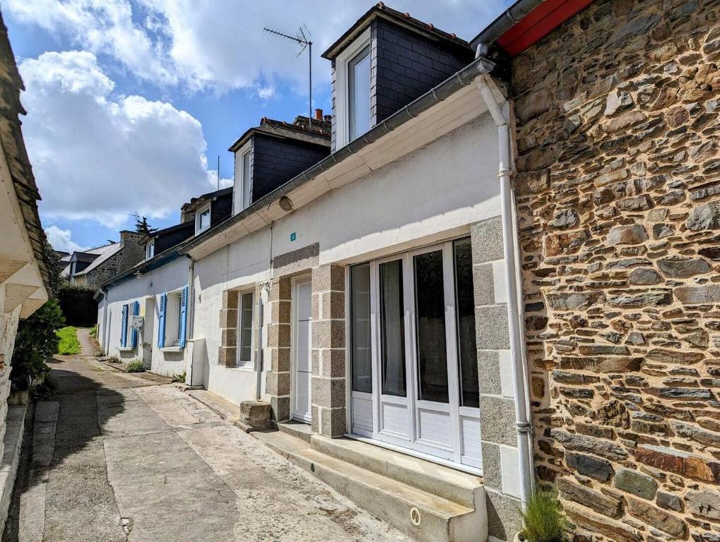Photo de la galerie de l'établissement La Flibuste- maison de pêcheur, à Plérin