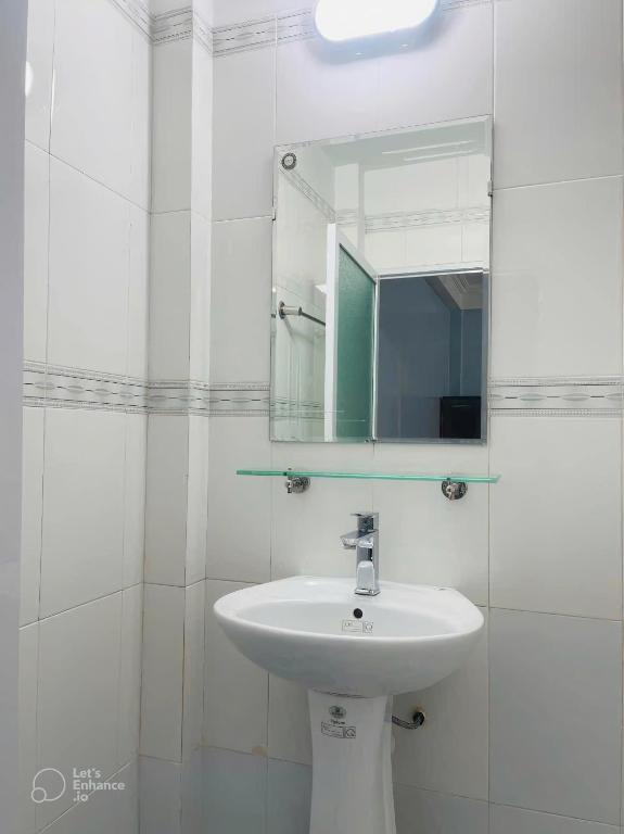 Koupelna v ubytování Nhà nghỉ Thường Nga